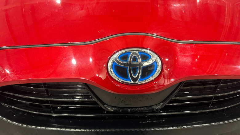 Toyota Yaris 1.5 Hybrid Design 5dr CVT Hybrid Hatchback